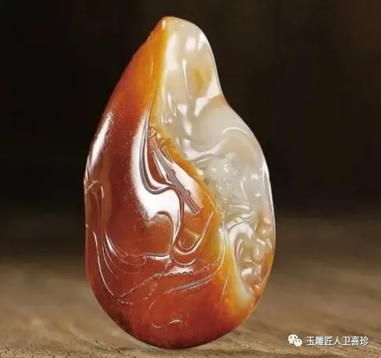 DƬ